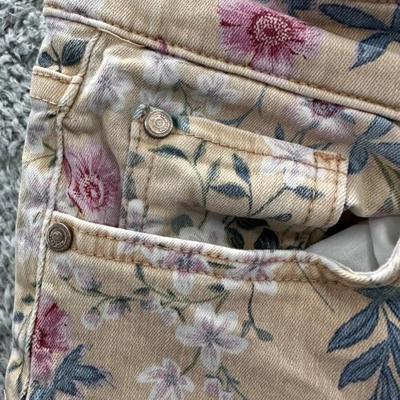 Code Bleu Love Size 6 Crop Floral Denim Jeans Casual Summer Weekend - Picture 7 of 14